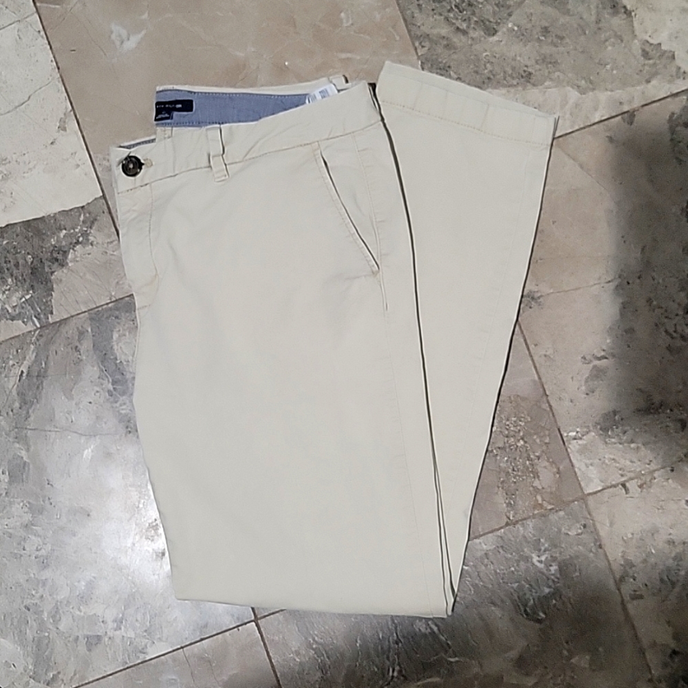 Women TH Khakis